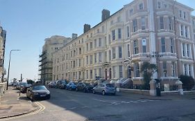 Mowbray Hotel Eastbourne